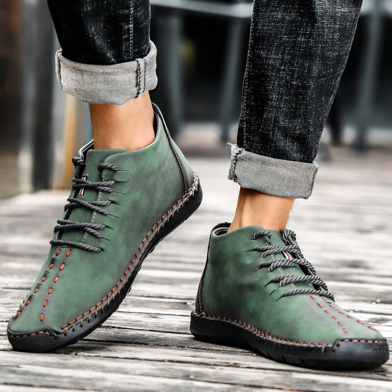 Men Hand Stitching Leather Non Slip Soft Sole Casual Ankle Boots Men Hand Stitching Leather Non Slip Soft Sole Casual Ankle Boots detail Image