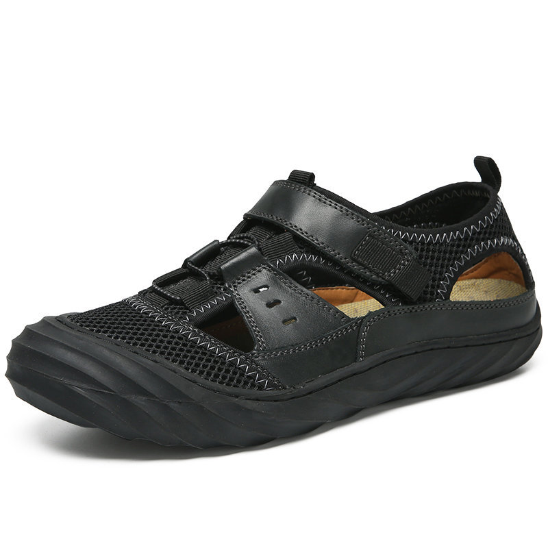 Men Protective Toe Leather Splicing Slip Resistant Outdoor Sandals, Sandals