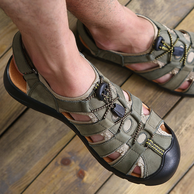 Men Closed Toe Hollow Hool Loop Outdoor Leather Sandals, Sandals